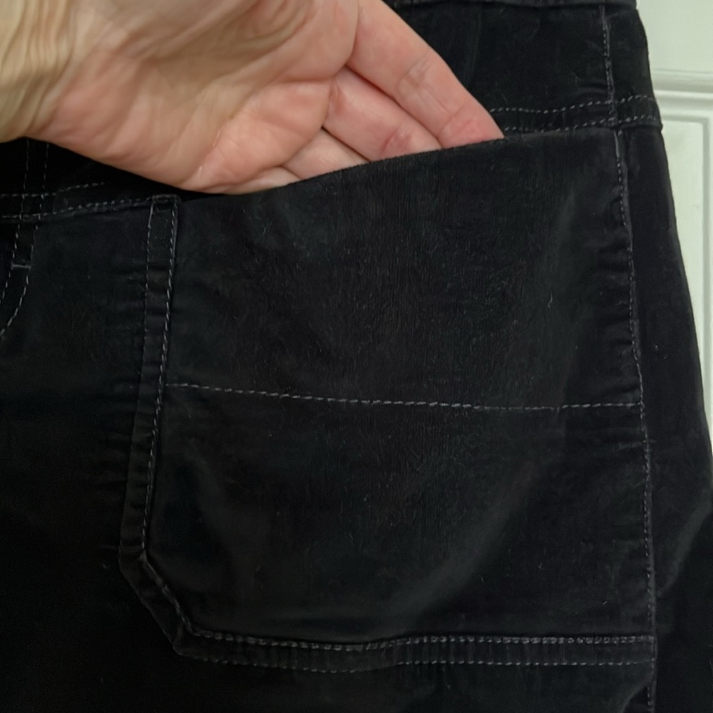 Athleta crushed velvet mini skirt - Picture 6 of 11